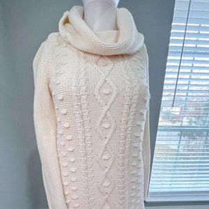 SWEATER DRESS GAP BRAND WHITE LONG SLEEVE COWL NECK KNIT SIZE SMALL TO MEDIUM